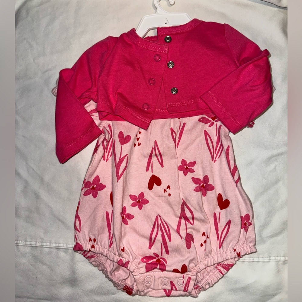 Carter’s Girl’s Pink Floral Baby Romper with Pink Jacket, Size newborn, New